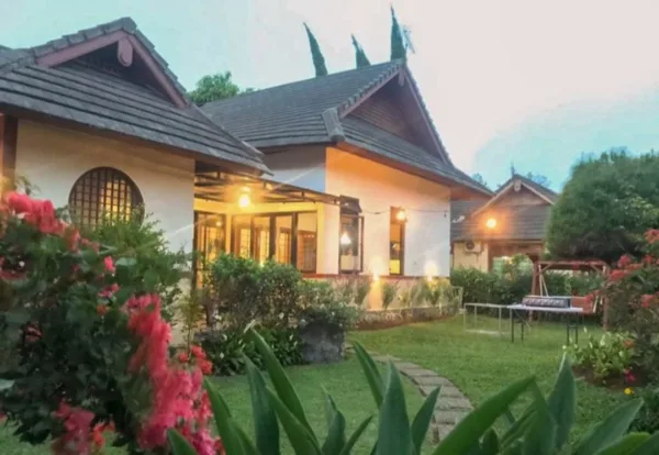 Villa kota bunga osaka house